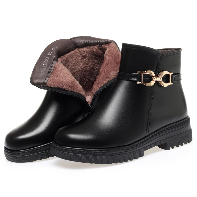 AIYUQI  Women's Winter Shoes Boots Non-slip Large Size 41 42 43 Women's Snow Boots Genuine Leather Warm Wool Mother Boots Women