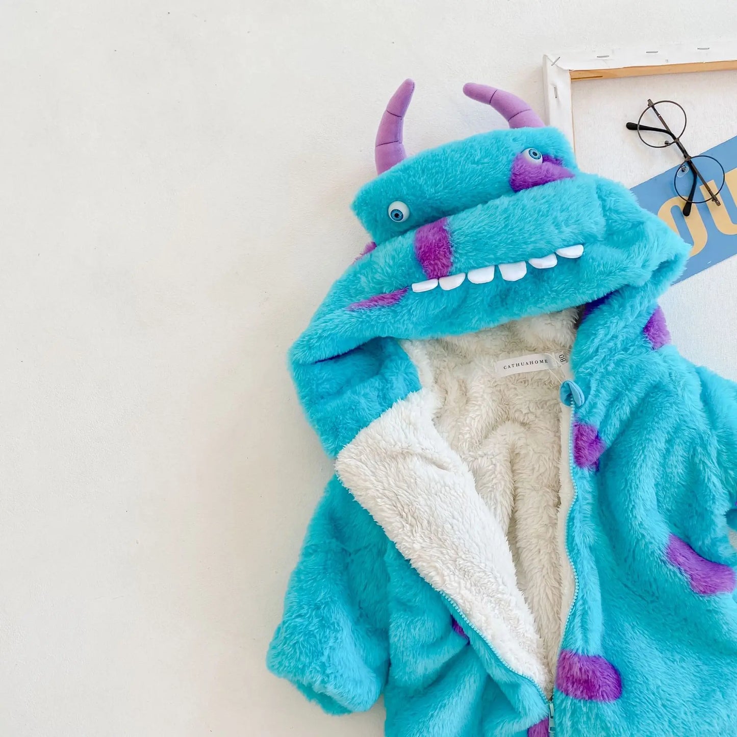 Newborn baby romper Sullivan monster cartoon shooting suit children thick autumn winter clothes cute animal pajamas Monsters Inc