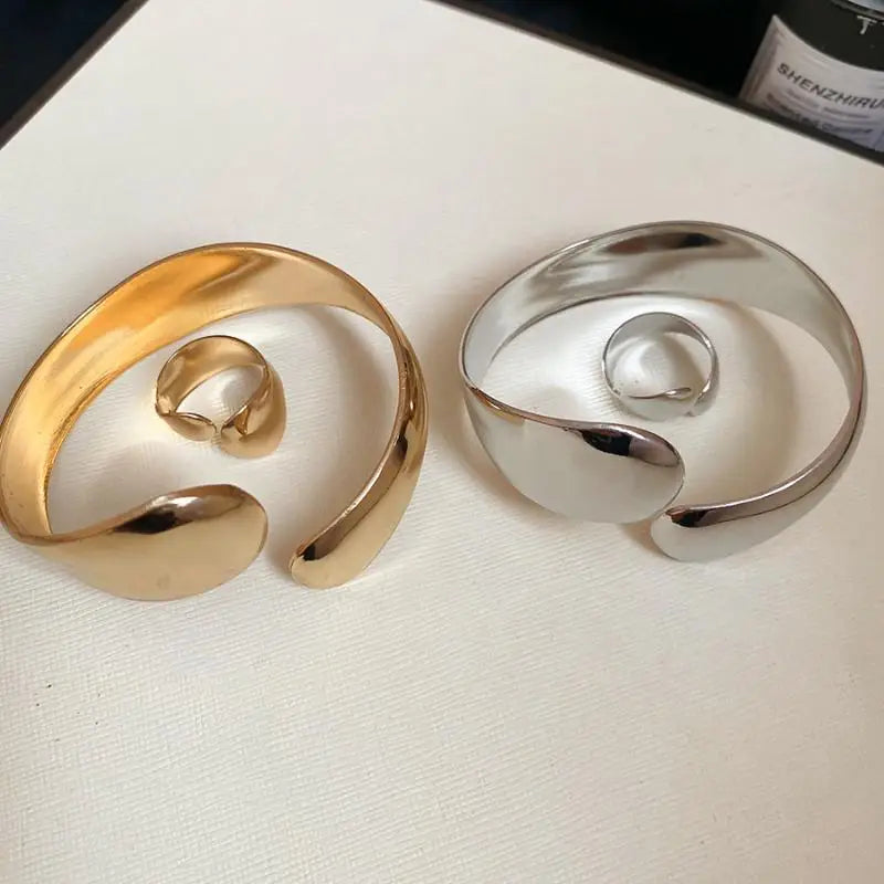 Minimalist Geometric Metal Bracelet and Ring Set Chic Fashion Jewelry for Party or Daily Wear