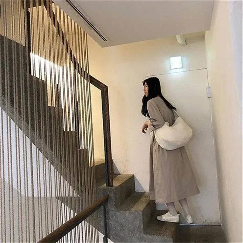 Portable Outdoor Travel Puppy Cat Carrier Crossbody Shoulder/Sling Bag Lightweight Pet Carrying Bag Practical Pet Travel Supplie