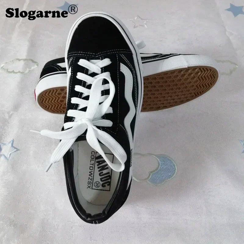 Lady Autumn Winter Casual Sneakers Women Comfort Canvas Shoes Men Loafers Unisex Students Casual Sports Shoes Flat Walking Shoes