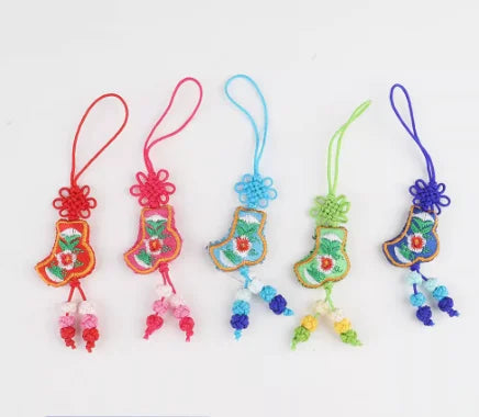 10 Pcs Y2K Bag Charms - Cute Embroidered Butterfly, Fish & Flower Pendants for Keychain, Phone Case Lanyard, Purse Accessory
