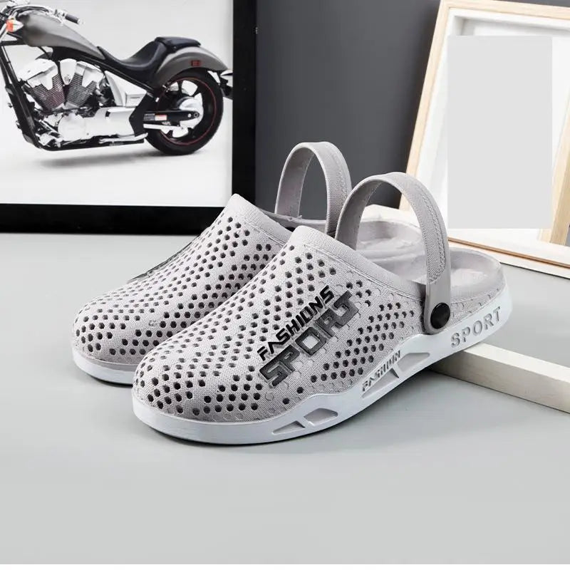 39-44 Mens Mules Clogs Summer Sandals Male Slippers Soft Bottom Beach Shoes Slip-On Zapatos Breathable Non-Slip Hollow Footwear