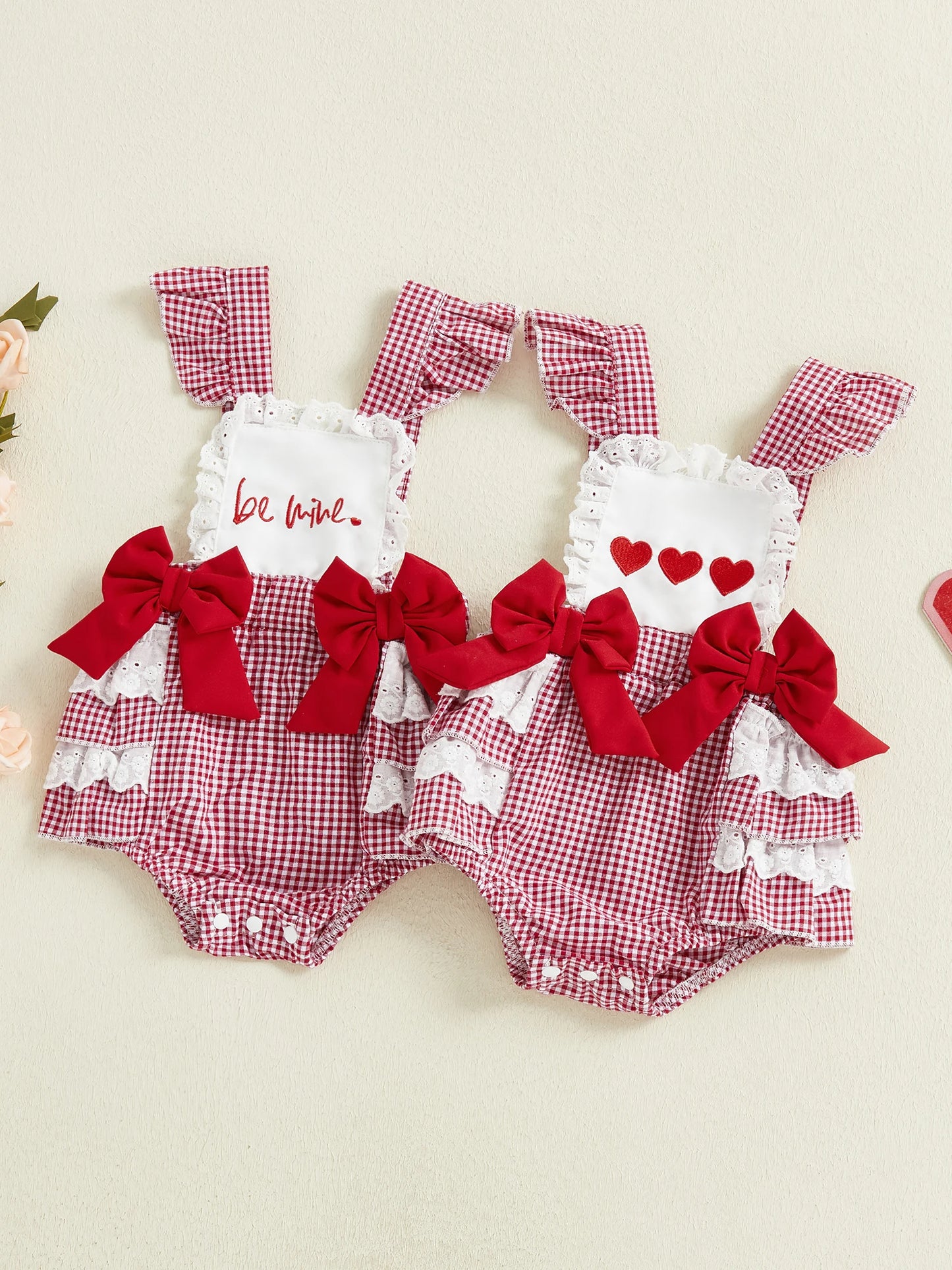 0-18M Valentine's Day Infant Baby Girls Rompers Sleeveless Square Collar Lace Ruffled Letter Embroidery Bow Jumpsuit