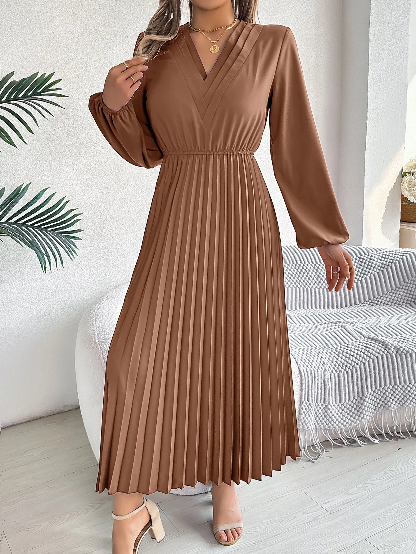 Women's Elegant Solid Color V-Neck Waist-Cinching Long Sleeve Midi Dress with Pleated Ruffles | Spring Autumn Fashion
