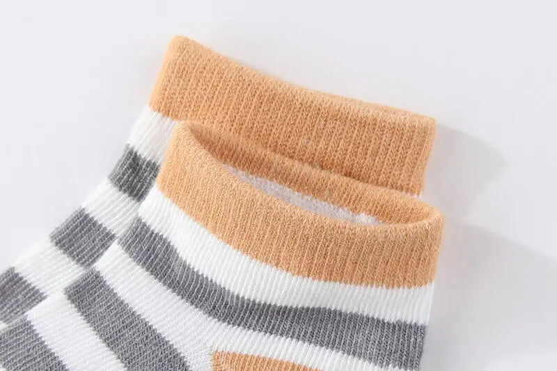 Kiddiezoom 5 Pairs Fashion Newborn Baby Boy Girl mid-calf Socks Cotton Soft Breathable Infant Accessories Four Seasons 0-12M