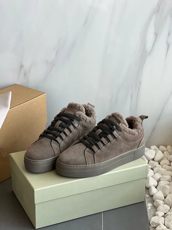 Withered Top Quality Vintage Comfortable Shoes Nordic Winter Snow Shoes Women Sheep Suede Wool Sneakers Women