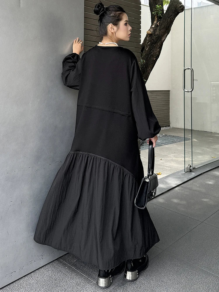 EAM Women Black Waist Drawstring Big Size Casual Midi Dress New V-Neck Long Sleeve Fashion Tide Spring Autumn 2026 1DJ3697