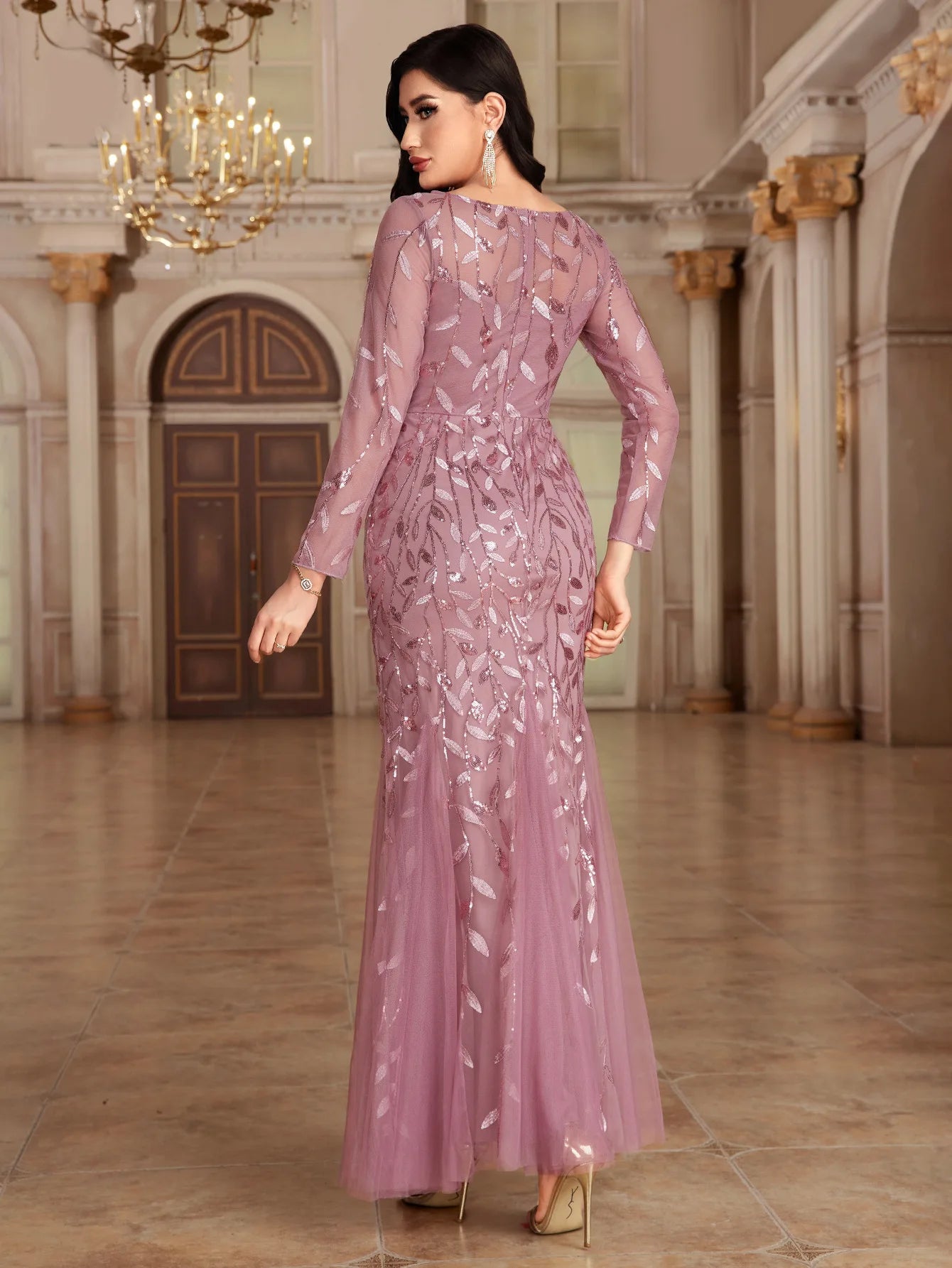 Elegant Round Neck Sequined Mermaid Long Formal Evening Dress With Long Sleeves