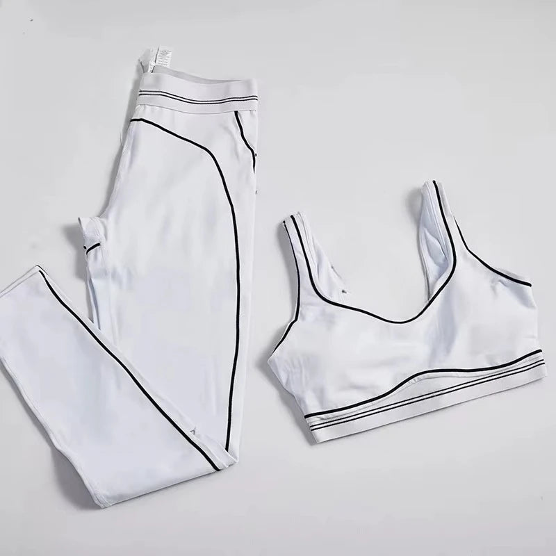 Women 2 Pieces Sports Set Seamless Tank Top High Waist Scrunch Seamless Shorts Sport Suit Workout Yoga Exercise Athletic Outfit