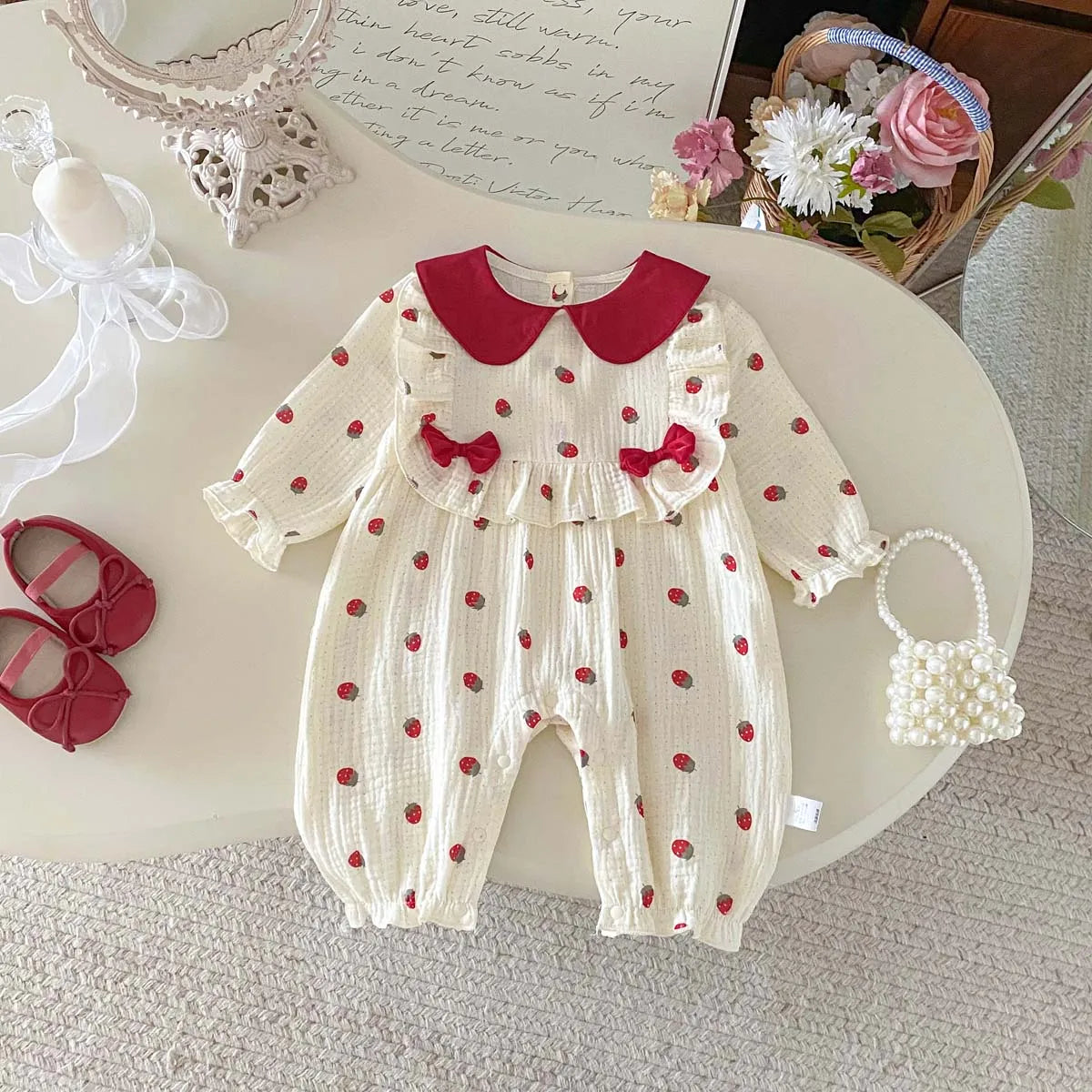 Instagram Spring and Autumn Baby Princess Jumpsuit Baby Girl Cherry Cotton Long Sleeve Jumpsuit, Perfect for Going Out.