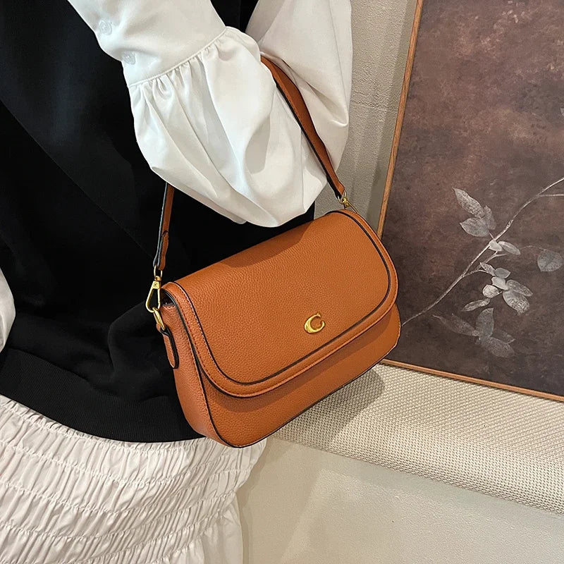 Elegant Women Luxury Leather Designer Fashion Shoulder Bag High End Tote Handbag For Fashionable Urban Daily Use
