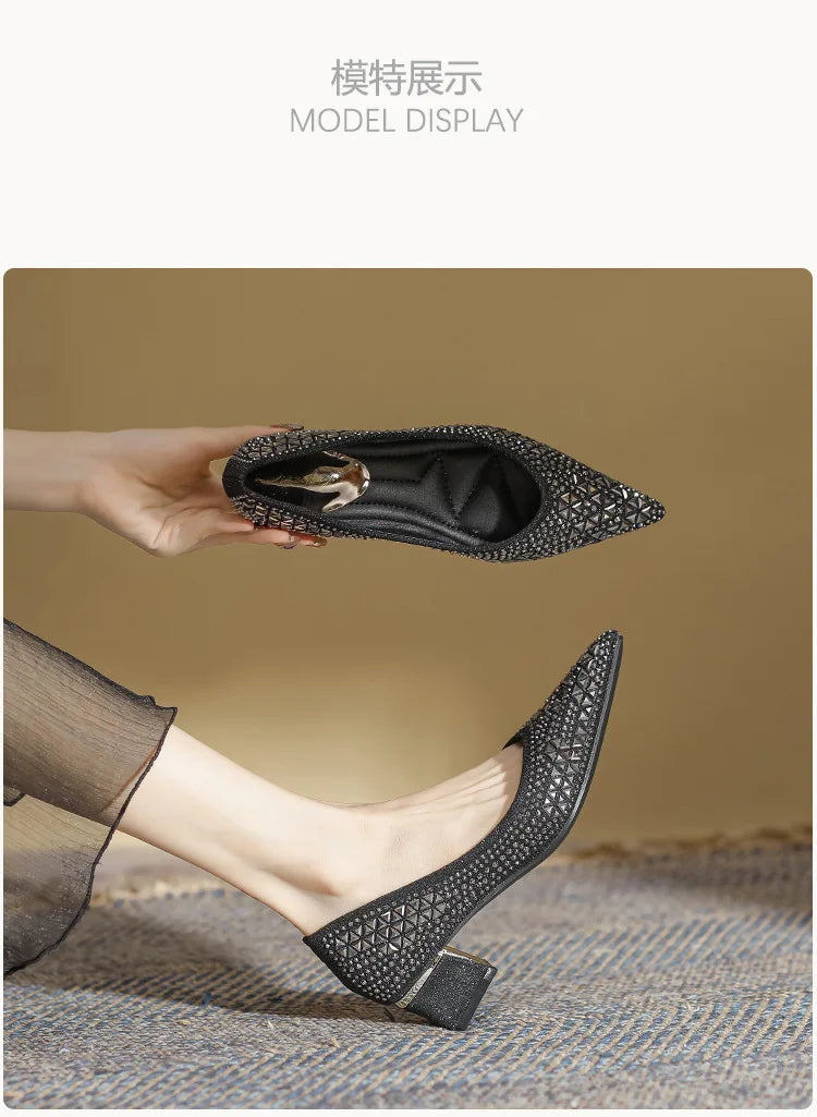 Sequines Cloth Gold rivets pumps women pointed toe glitter med-high heels shoes metal heeled female tacones elegant OL shoes