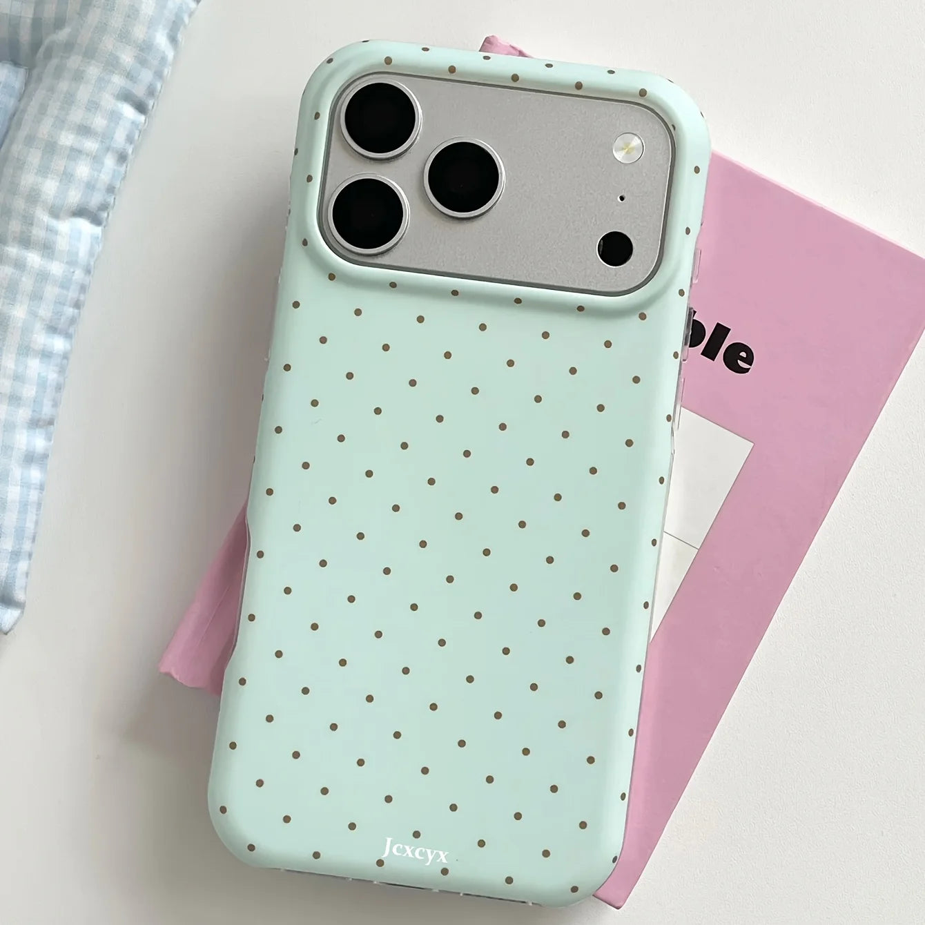 Cute polka dot contrasting phone case suitable for iPhone 17 16 15 14 13 12 11 Pro/Max/Plus anti drop and shockproof back cover