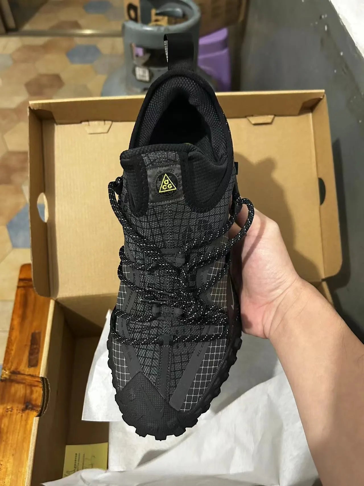 Waterproof Non-Slip Hiking Mountaineering Shoes Men's Women's Outdoor Rubber Sole Low Top EVA Breathable Trekking Shoes