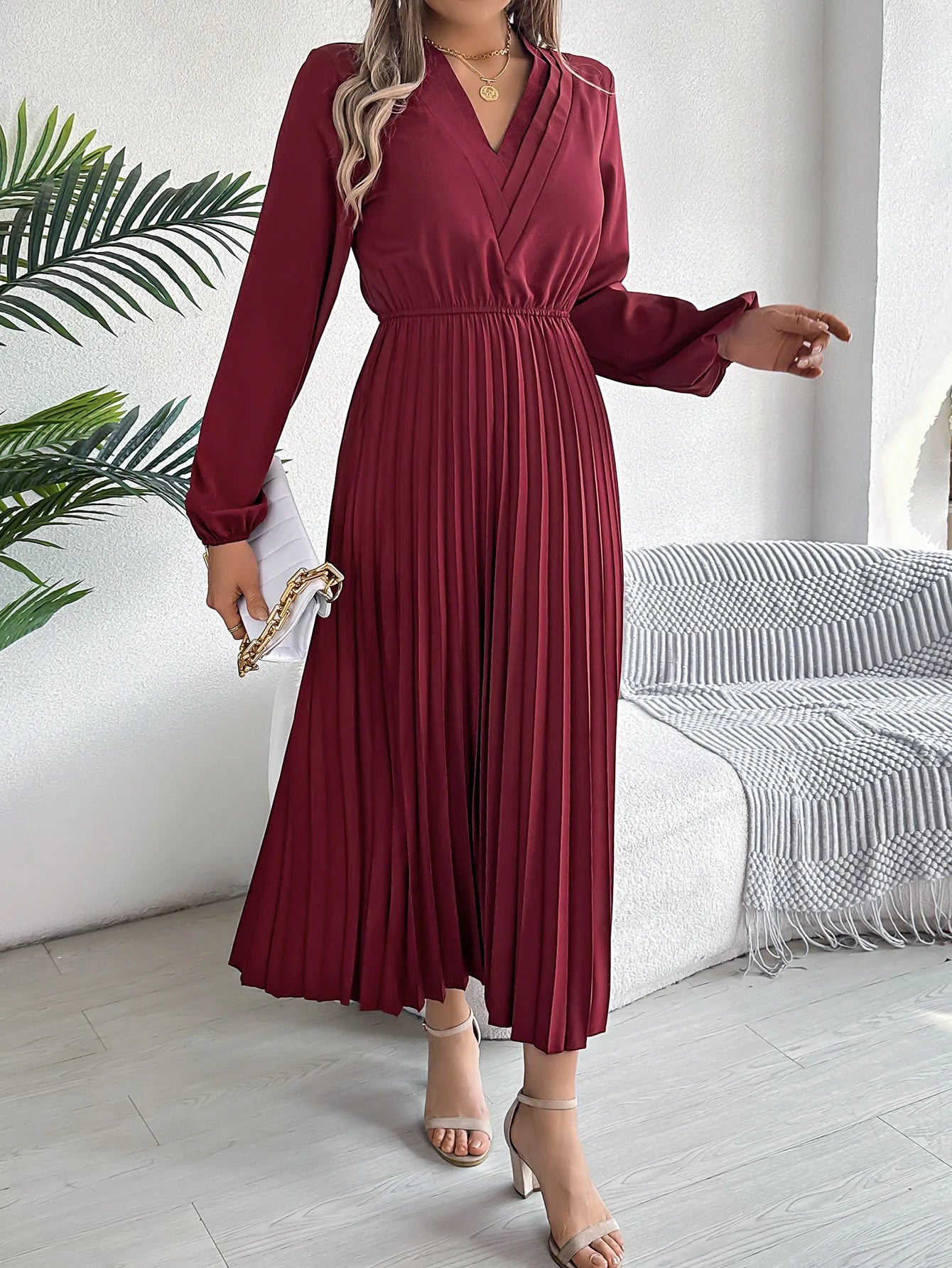Women's Elegant Solid Color V-Neck Waist-Cinching Long Sleeve Midi Dress with Pleated Ruffles | Spring Autumn Fashion