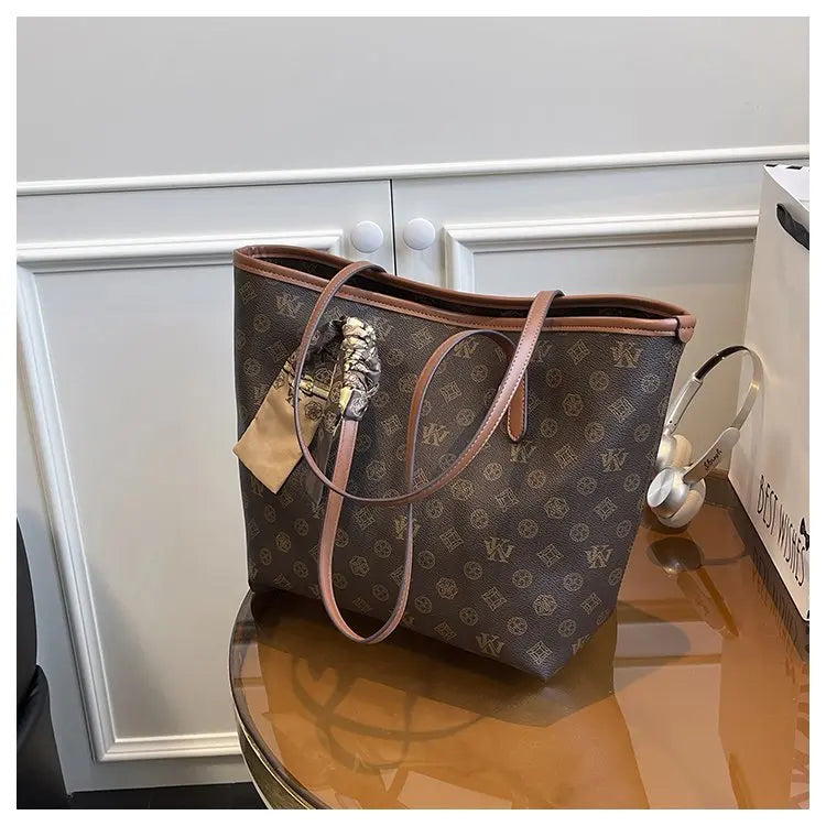 Stylish Designer Party Diaper Bag For Women Luxury Leather Tote Large Capacity Elegant Crossbody Handbag For Evening Outings