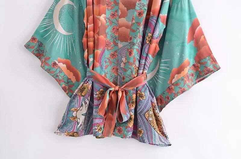 Happie Queens Vintage Star and Moon Floral Print Sashes Women Bohemian V Neck Batwing Sleeves Happie Short Robe Kimono