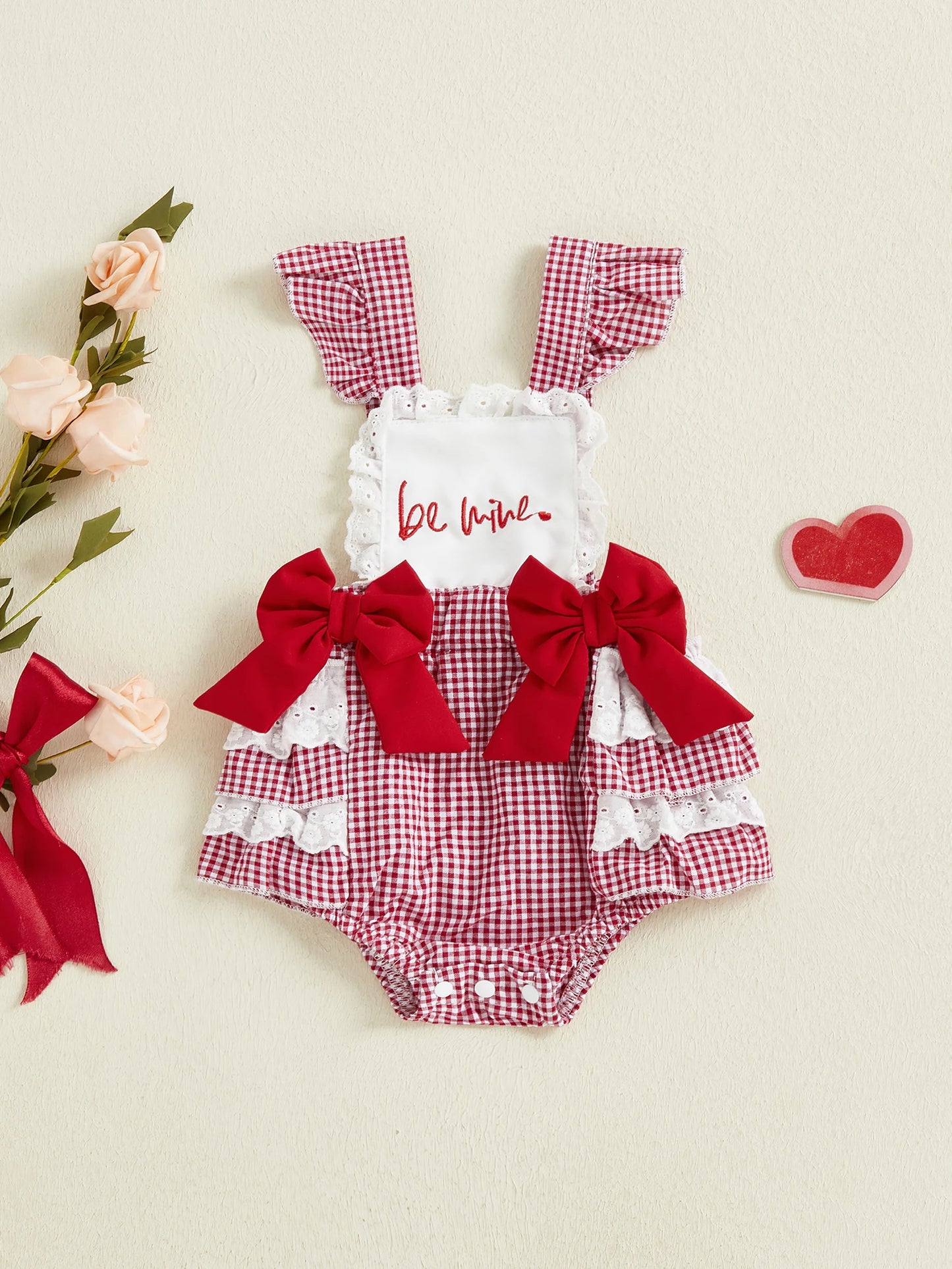 0-18M Valentine's Day Infant Baby Girls Rompers Sleeveless Square Collar Lace Ruffled Letter Embroidery Bow Jumpsuit