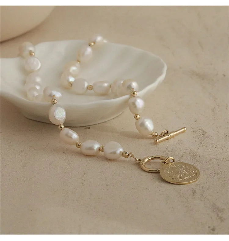 Elegant Gold Coin Portrait Natural Big Baroque Freshwater Pearl Female Pendant Necklace Jewelry For Women Chains Birthday Gifts