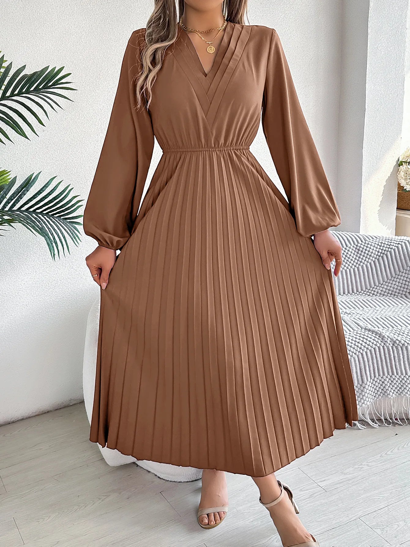 Women's Elegant Solid Color V-Neck Waist-Cinching Long Sleeve Midi Dress with Pleated Ruffles | Spring Autumn Fashion