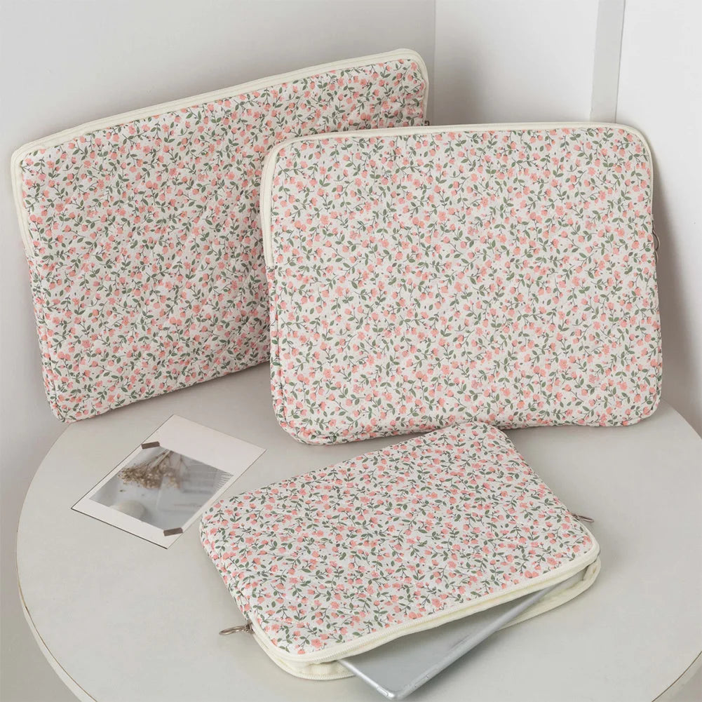 Flower Printed Laptop Sleeve Case Bag for Quilted Protective Laptop Case Computer Sleeve Clutches for 11-15 Inch Laptop Tablet