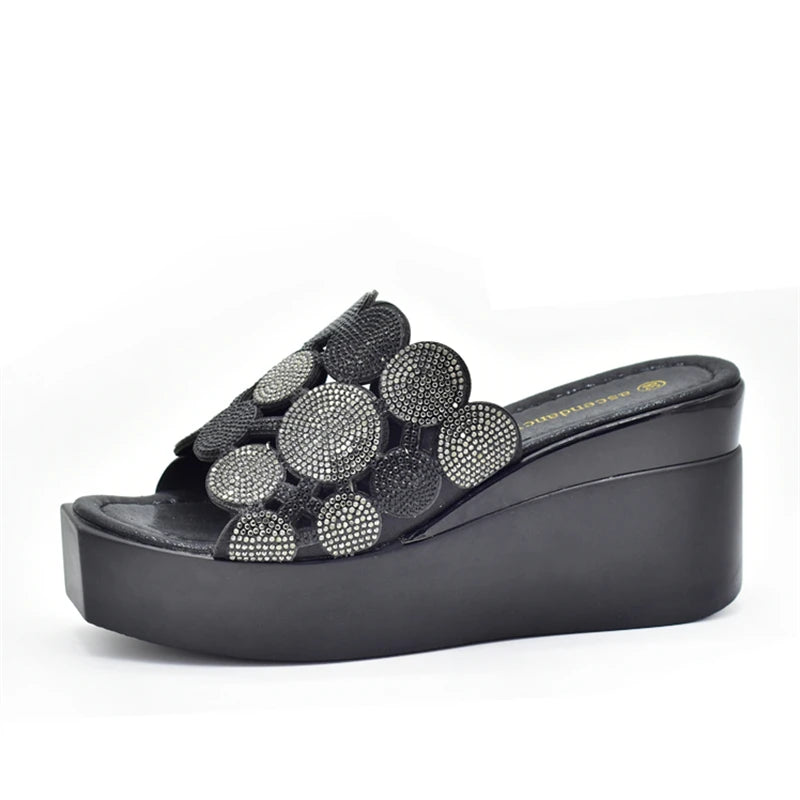 New Fashion Lady Shoes with Rhinestone Crystal Design Open Toe Sexy Nigerian Ladies Shoes Party Wedding Shoes Slippers Pumps