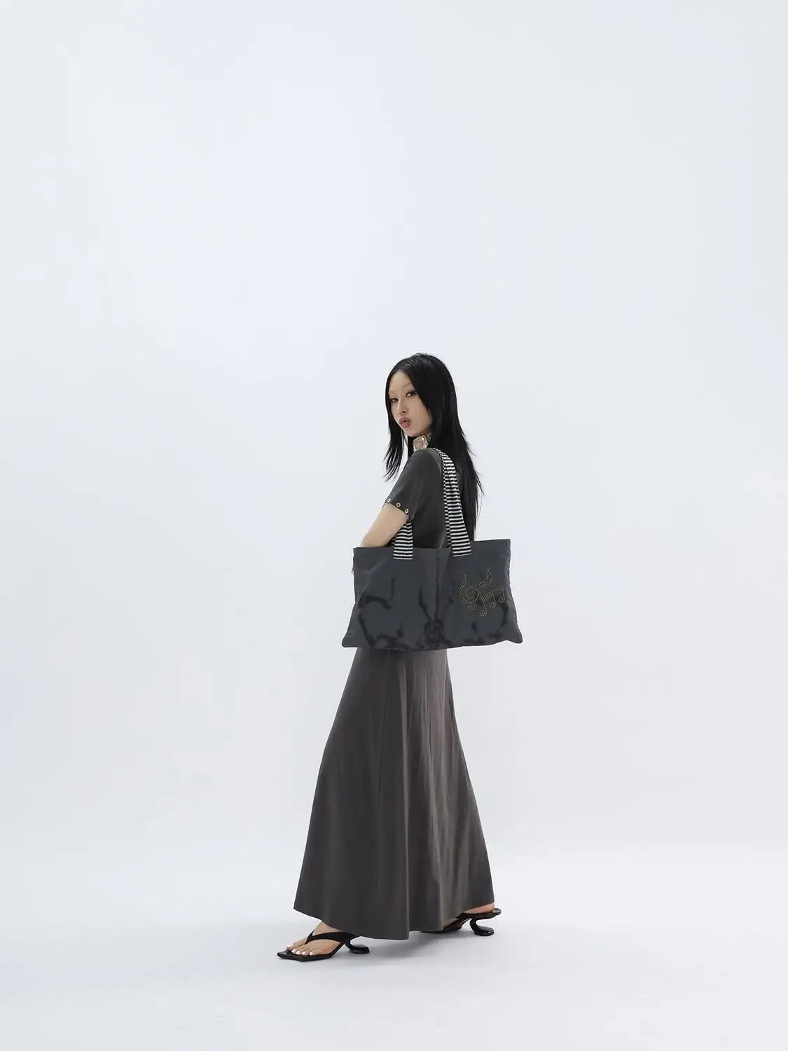 Tote Bag Women 2026 New Nylon Fashion Simple Office Lady High-Capacity Shoulder Bag Handbag