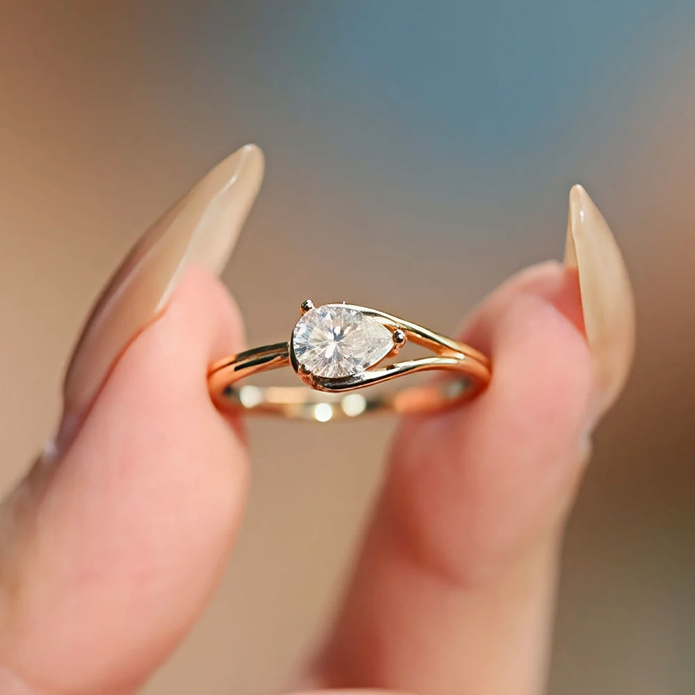 BXINY 1CT Pear Cut Moissanite Rings 925 Sterling Silver for Women Solitaire Lab Diamond Wedding Band Gifts Fine Jewelry with GRA