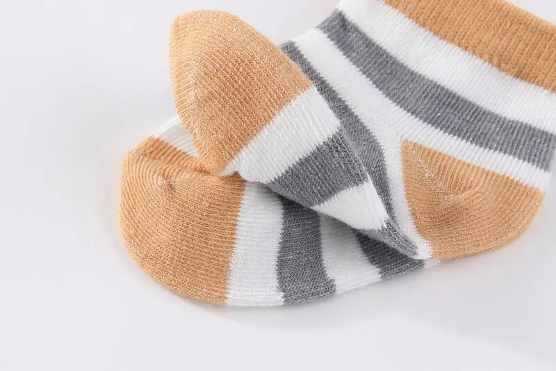 Kiddiezoom 5 Pairs Fashion Newborn Baby Boy Girl mid-calf Socks Cotton Soft Breathable Infant Accessories Four Seasons 0-12M