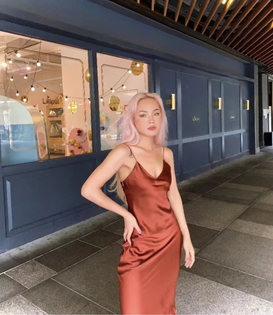 2025 New Elegant women's fashion silk satin texture MIDI dress sexy backless party slip dress
