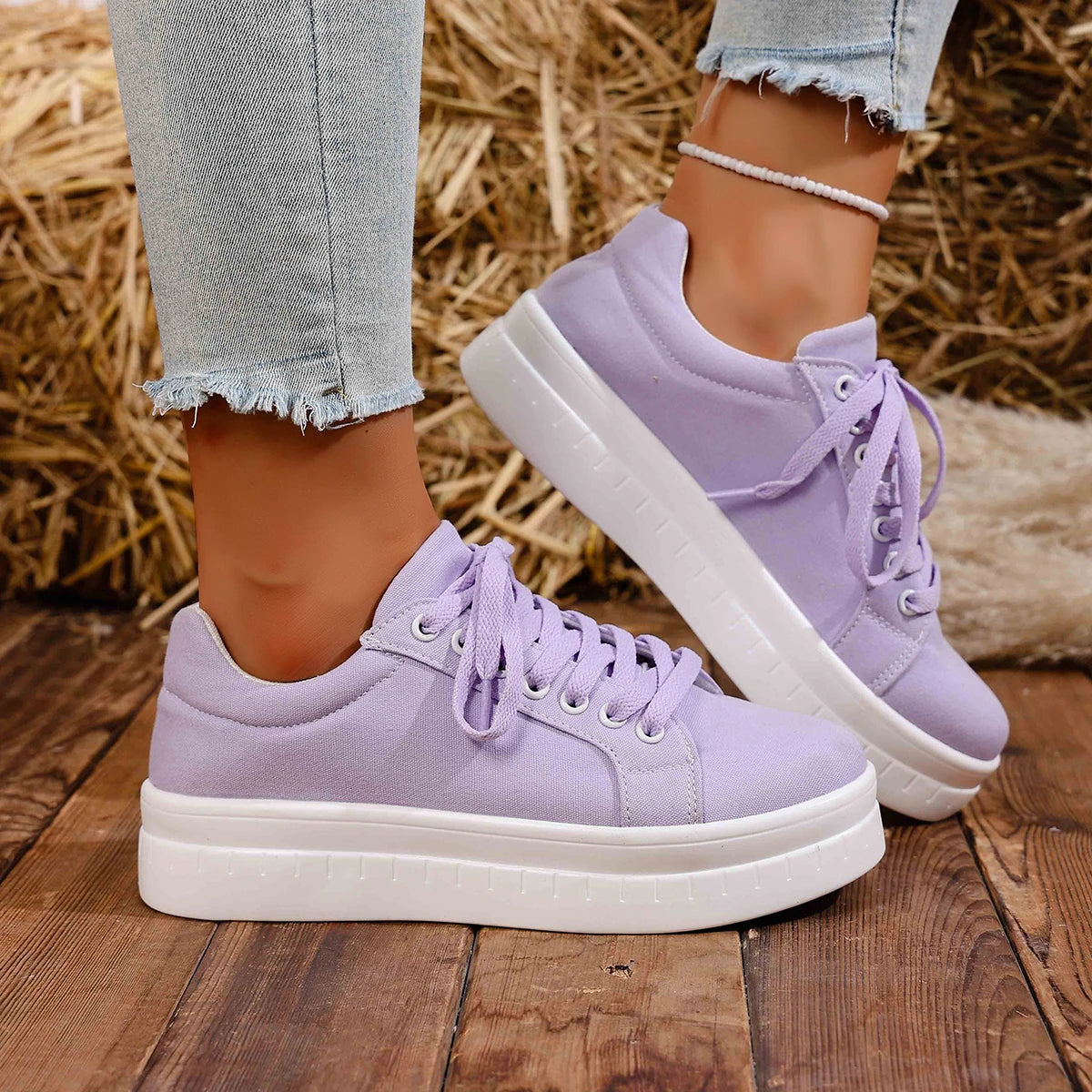 Women Sneakers 2025 New Fashion Casual Shoes Femme Summer Designer Sneakers Women Lace Up Platform Tennis Sport Shoes Female