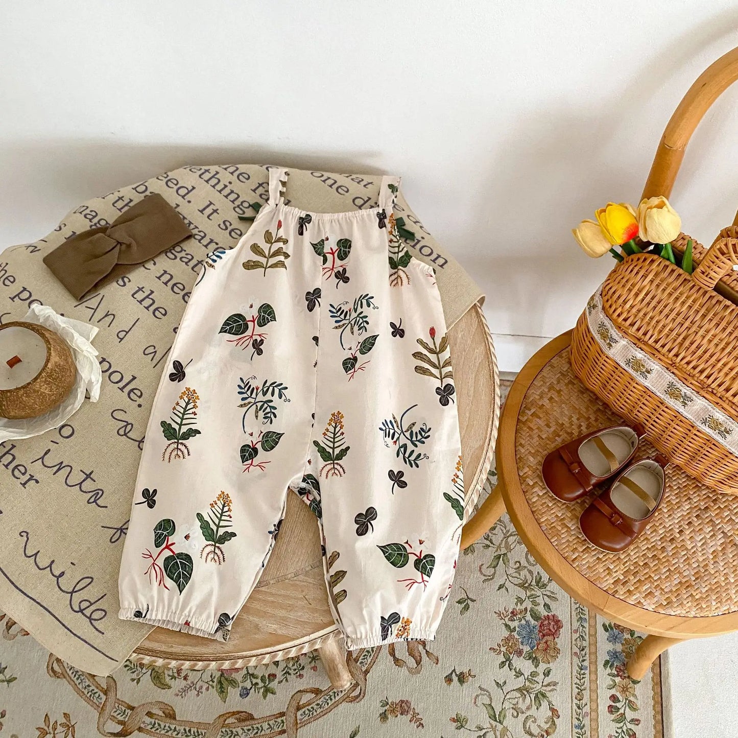Summer new 0-3 year old baby clothing, baby  boys' and baby  girls' jumpsuits, leaf printed jumpsuit pants