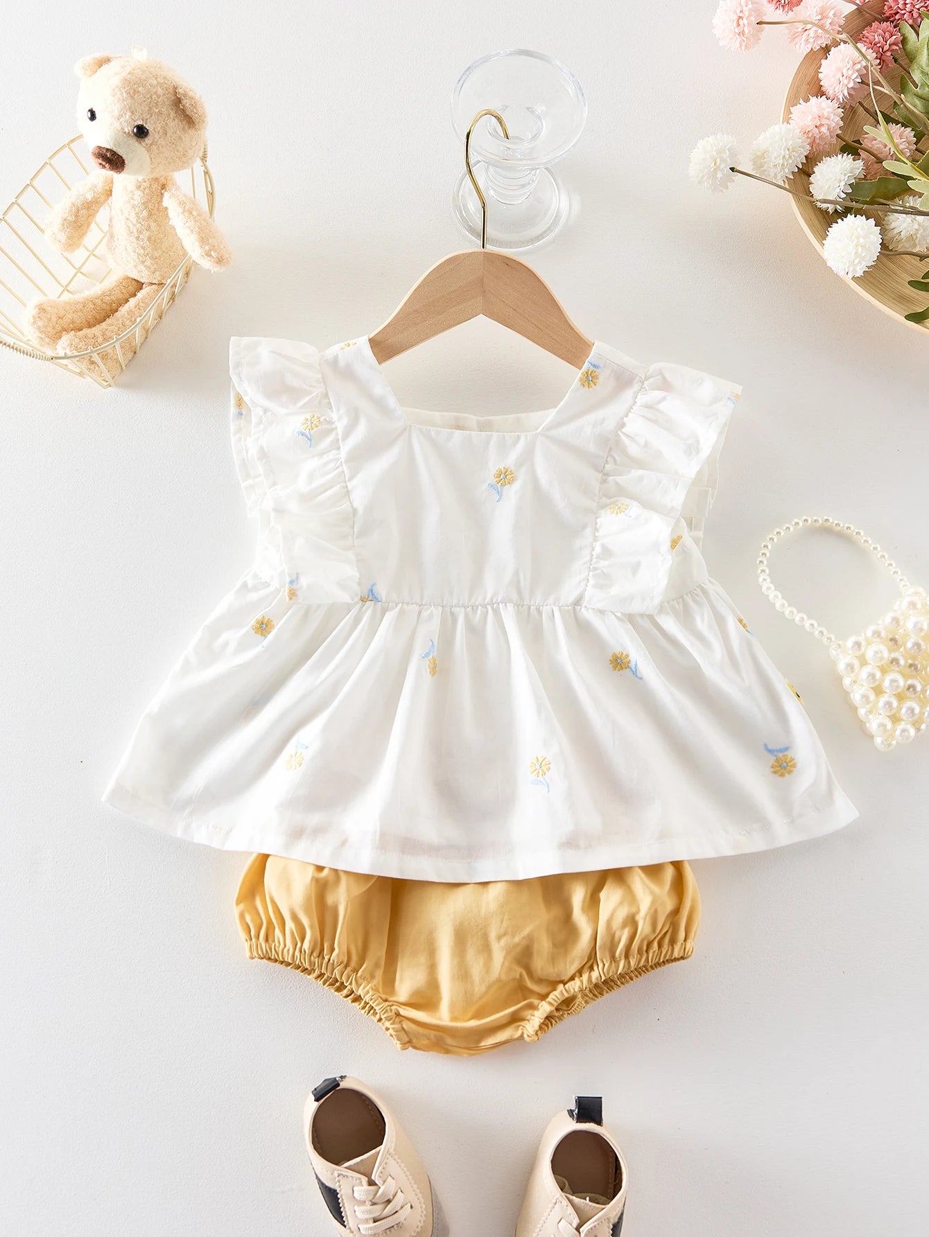 A sweet embroidered summer baby girl set with flying sleeves and shorts