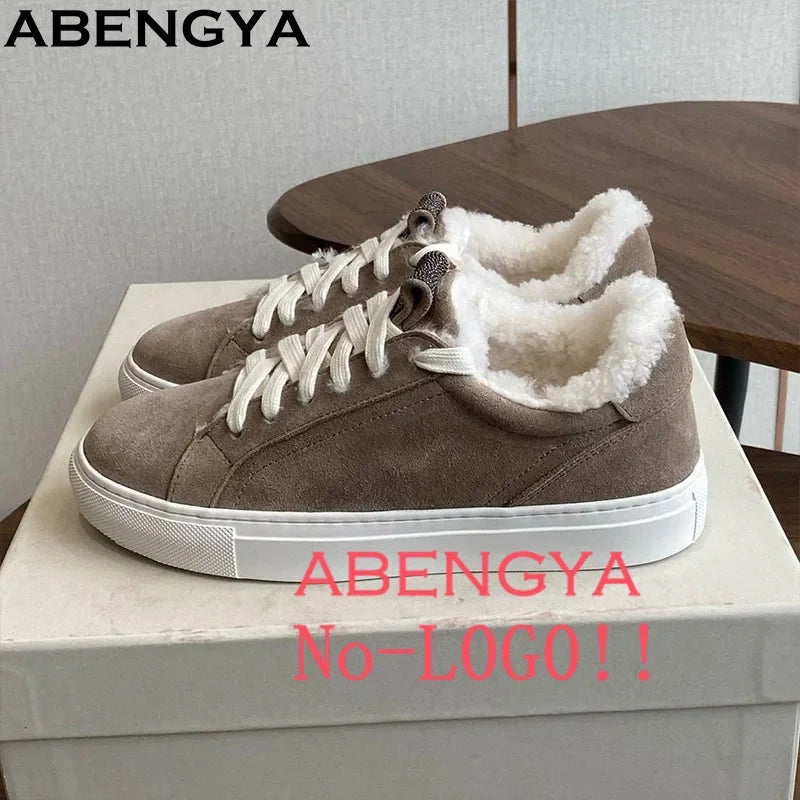 New Winter Wool Sneakers Women Suede Leather Lace Up Flat Casual Shoes For Women Mules Round Toe Bead Walk Fur Shoes Ladies