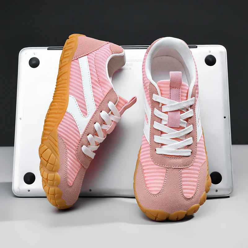 New Wide-toe Men's Shoes Casual Soft Sole Wide-Toe Shoes Walking Sneakers Breathable Mesh Comfortable Barefoot Shoes Big Size 48