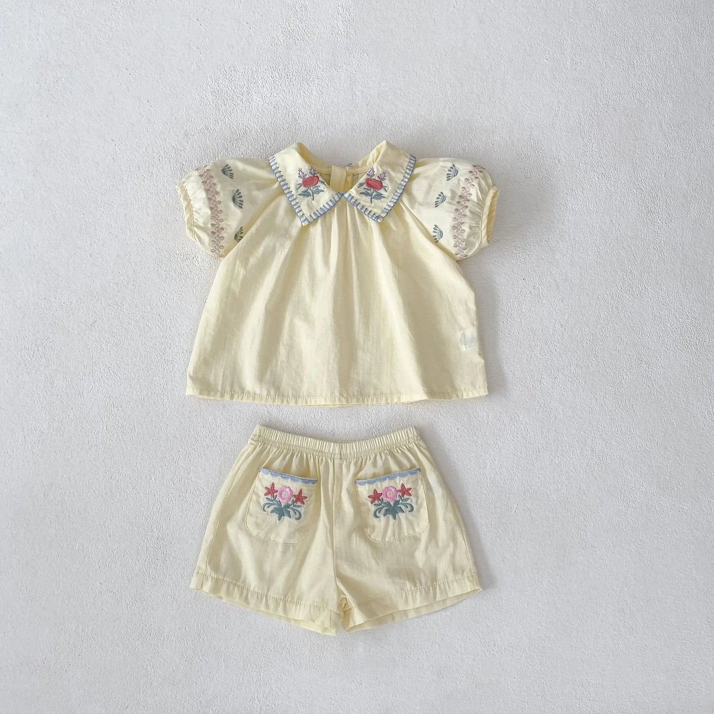 New summer baby clothing, set of 2 pieces for 0-3 year old girls with flower embroidered lapel short sleeved top and thin shorts