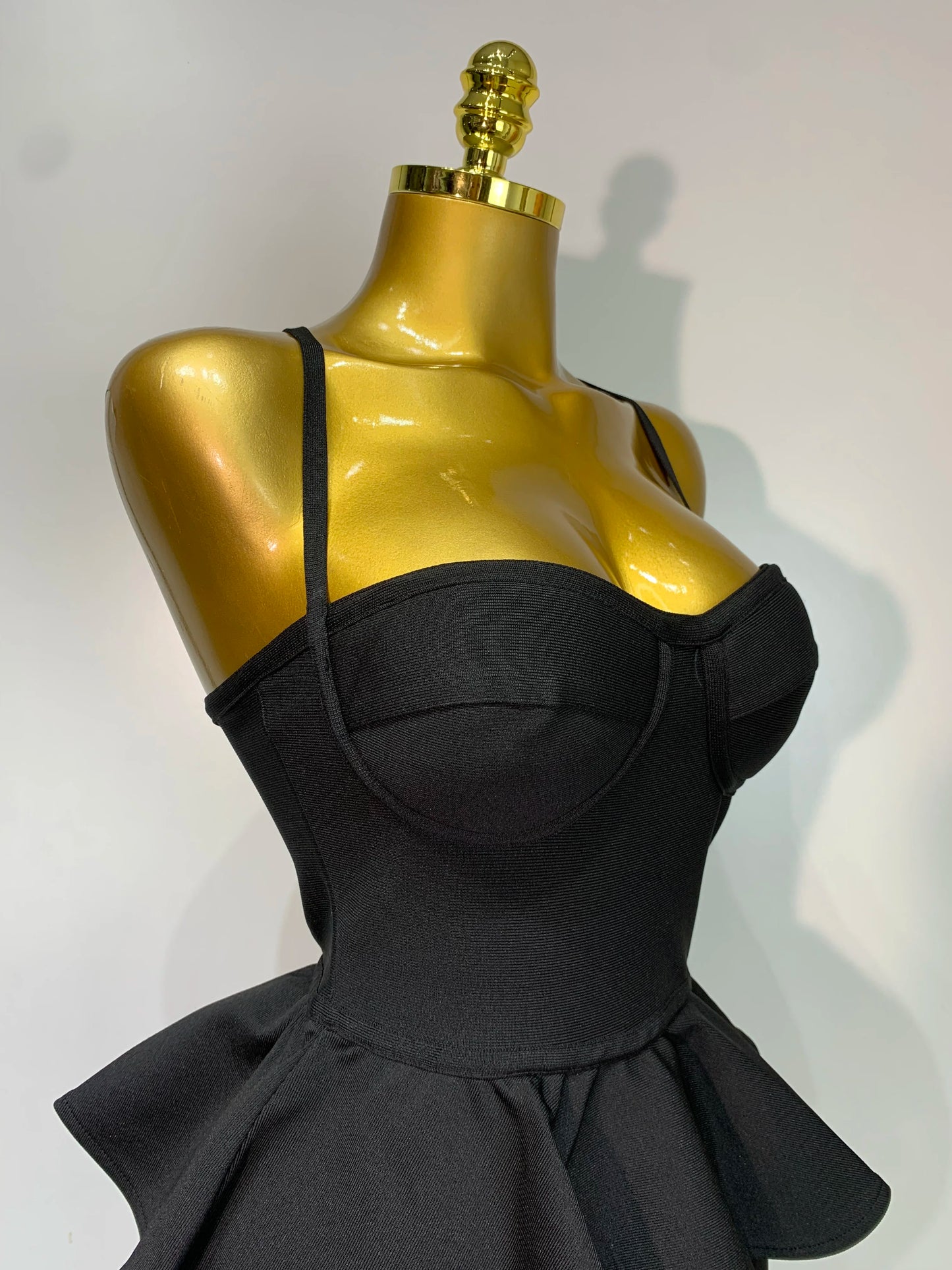 Women Sexy Backless Tierred Bodycon Bandage Dress 2025 Celebrity Elegant Evening Party Club Wedding Dress Birthday Vestido