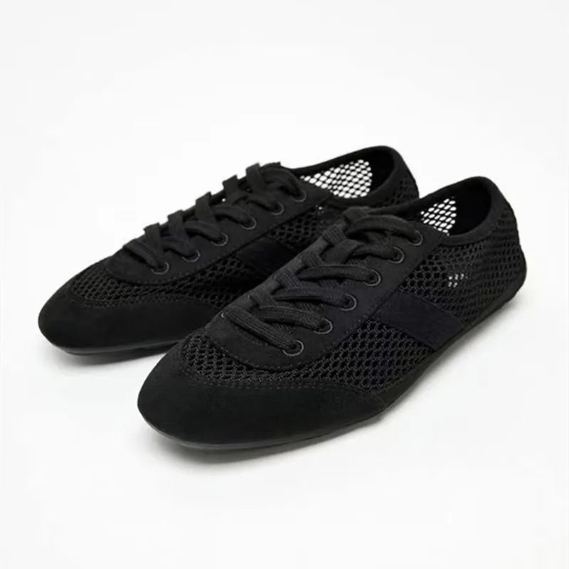 Mesh Breathable Lacing Flat Sneakers Women Lightweight Hollow Derby Sports Shoes Summer Autumn Running Shoes Cozy Ballet Flats