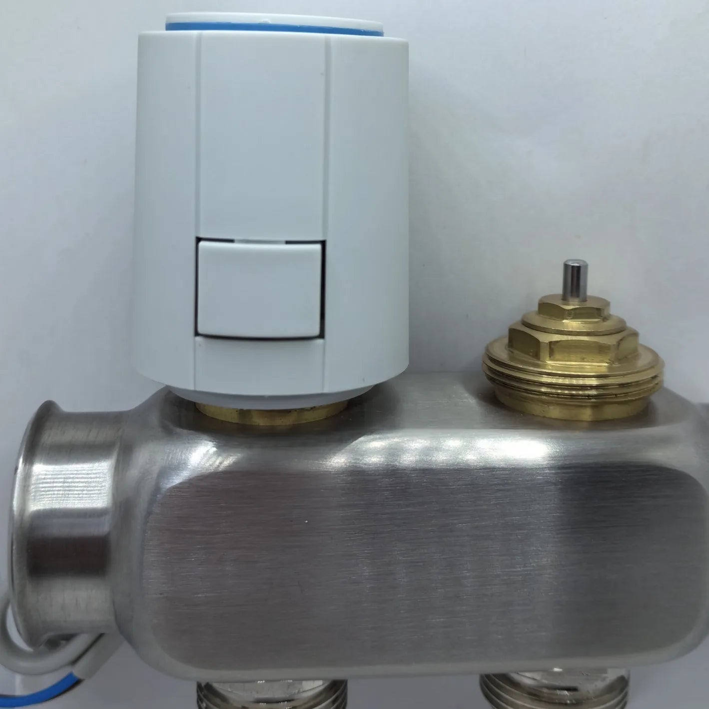 230V  Normally Closed  Electric Thermal Electric Actuator for Water Valves or Manifold in Floor Heating System