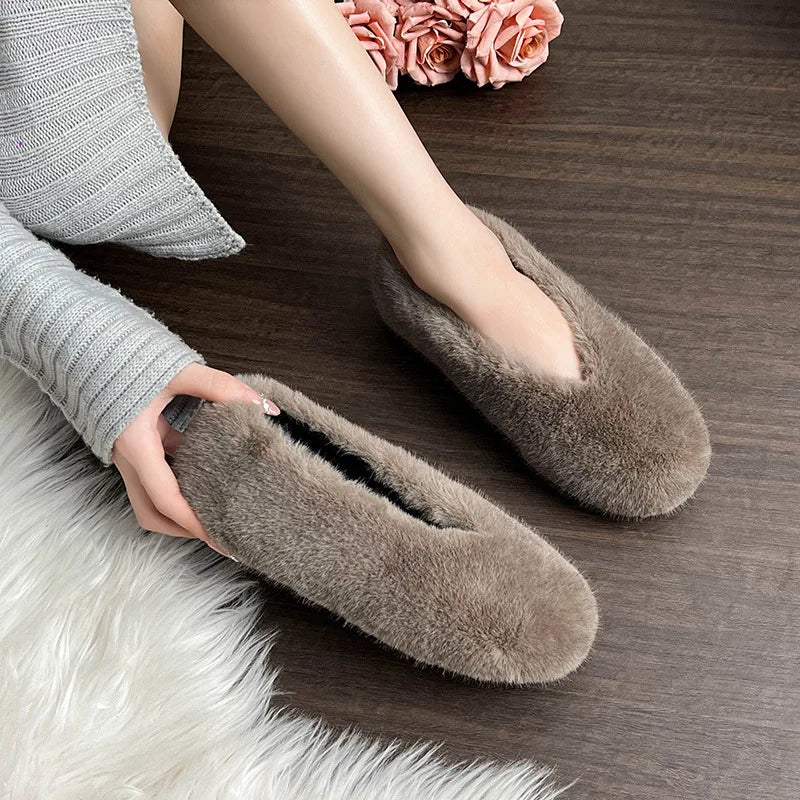 Women's Shoes 2025 New Style Warm Mink Wool Fleece Soft-soled Bean Shoes, Plus-size Women's Shoes43 Mom Shoes Luxury Shoes Women