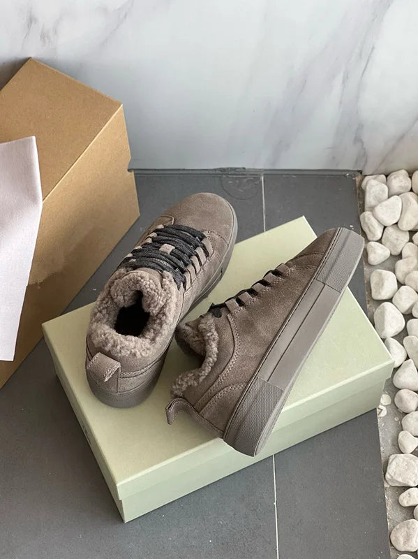 Withered Top Quality Vintage Comfortable Shoes Nordic Winter Snow Shoes Women Sheep Suede Wool Sneakers Women
