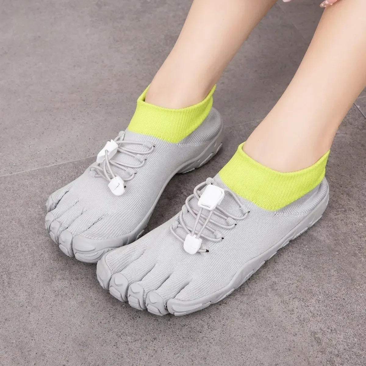 Split Toe Shoes FiveFingers Casual Sneakers Women Safety Walking Shoes Climbing Shoes Unisex Men Fitness Yoga Mesh Water Sneaker