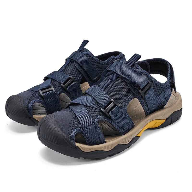 Men's Casual Mesh Outdoor Beach Sandals Fashion Light Breathable Shoes Men Anti-slip Waterproof Sandals Man Comfortable Sneakers