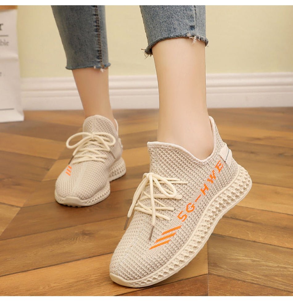 Women's Sneakers 2023 New Fashion Breathable Trainers Comfortable Sneakers Women Mesh Fabric Lace Up Female Footwear Women Shoes