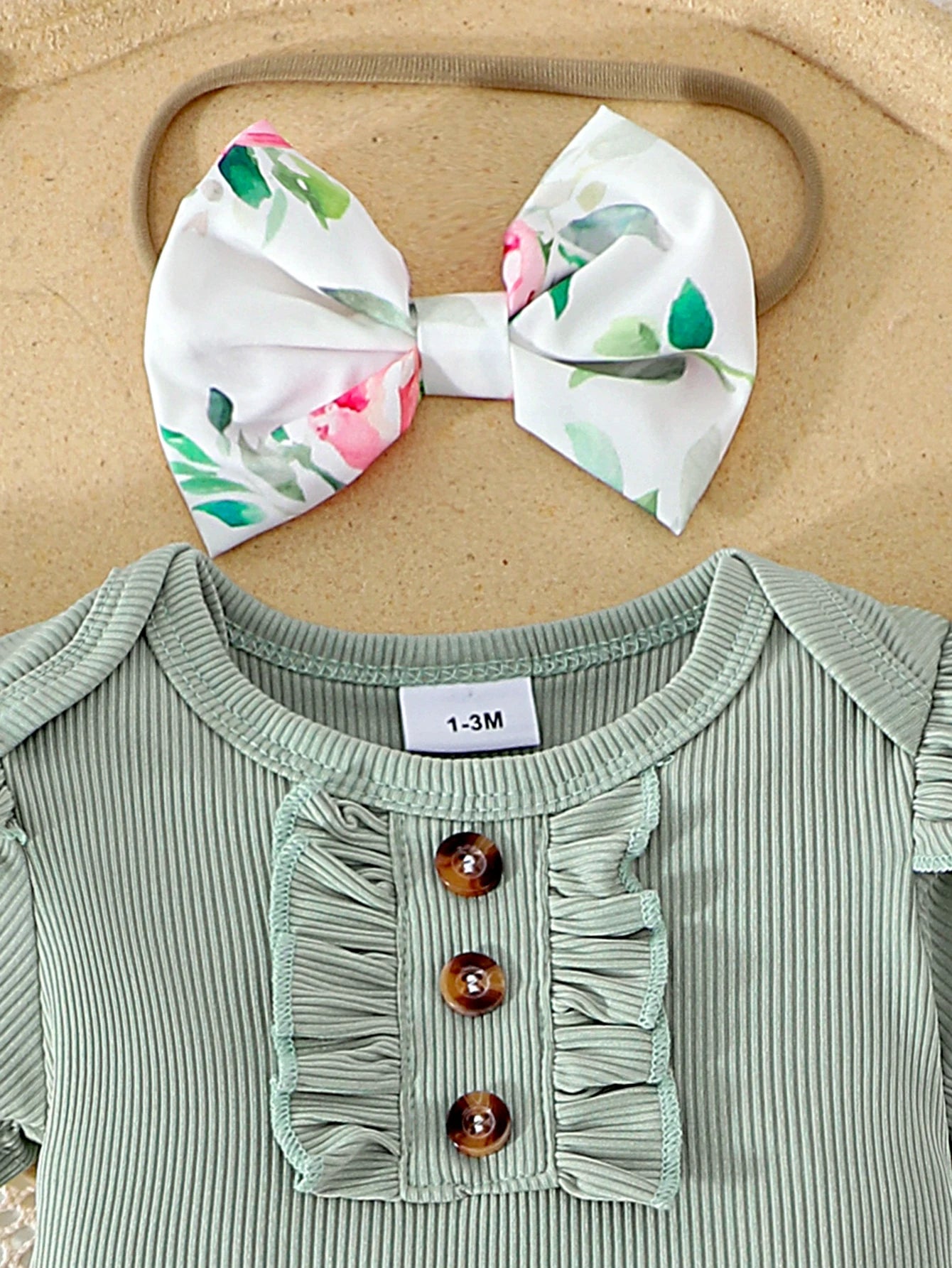 3PCS  Summer New Style Girls 0-1 Years Old Sweet And Comfortable Green Short-Sleeved Clothes + Printed Shorts