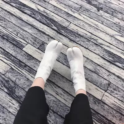 Split Toe Chunky Heels Ankle Boots Women Brand Designer Tabi Short Boots Autumn Winter INS Style Genuine Leather Female Shoes