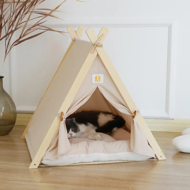 Winter Pet tent, Christmas dog house, cat house, all year round, cat delivery room, pine wood for winter warmth, cat tent