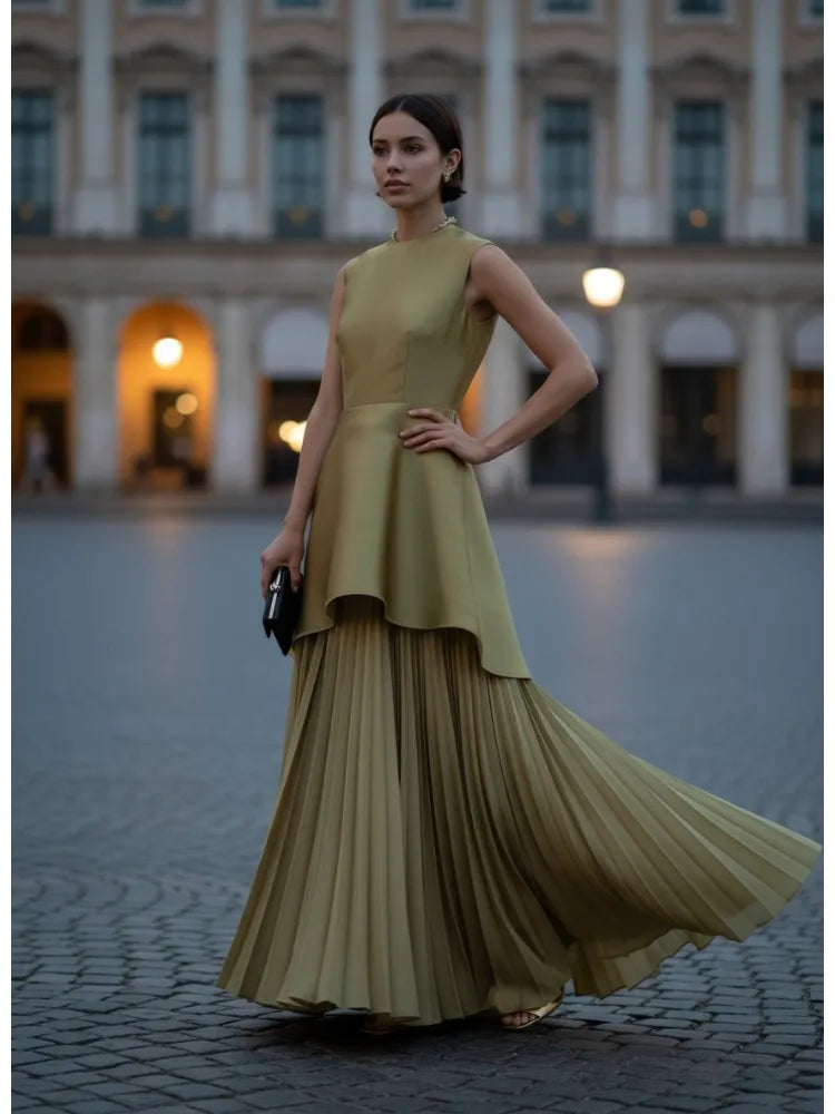 Women's Gold Elegant Evening Dress Round Neck Sleeveless High Waist Pleated A-line Party Dresses Floor Length Wedding Dress