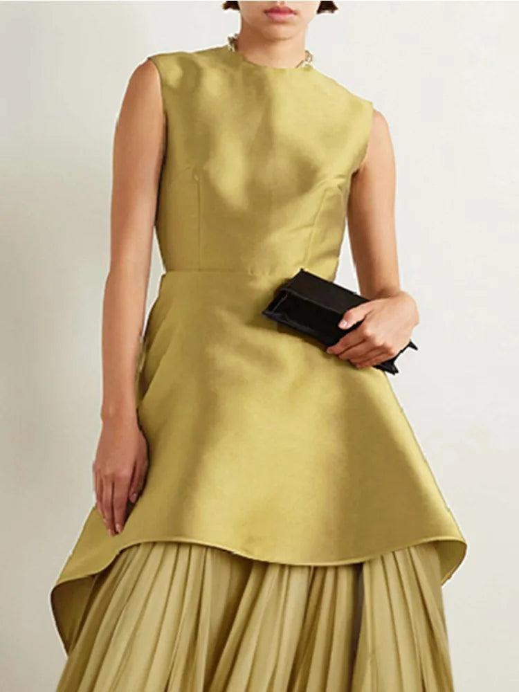 Women's Gold Elegant Evening Dress Round Neck Sleeveless High Waist Pleated A-line Party Dresses Floor Length Wedding Dress